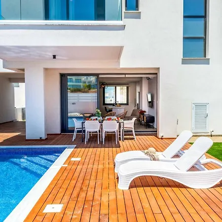 Sol E Mar 1 Villa